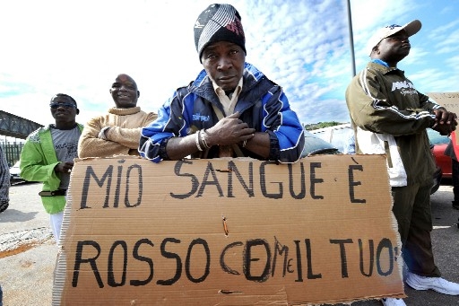 Chi  lo straniero in Italia per la normativa italiana